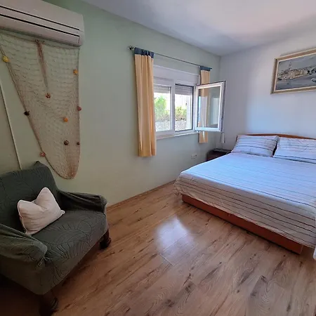 Mari Διαμέρισμα